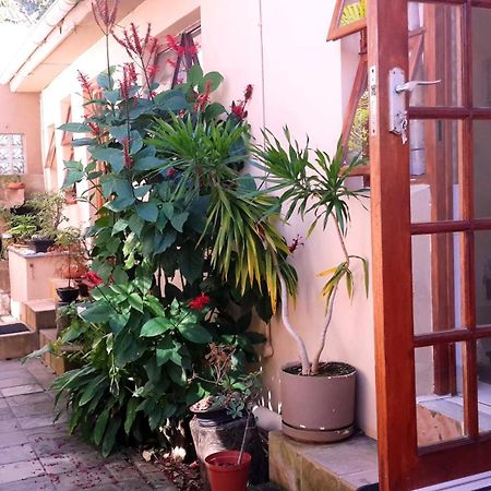 Hoylake Inn Източен Лондон Екстериор снимка